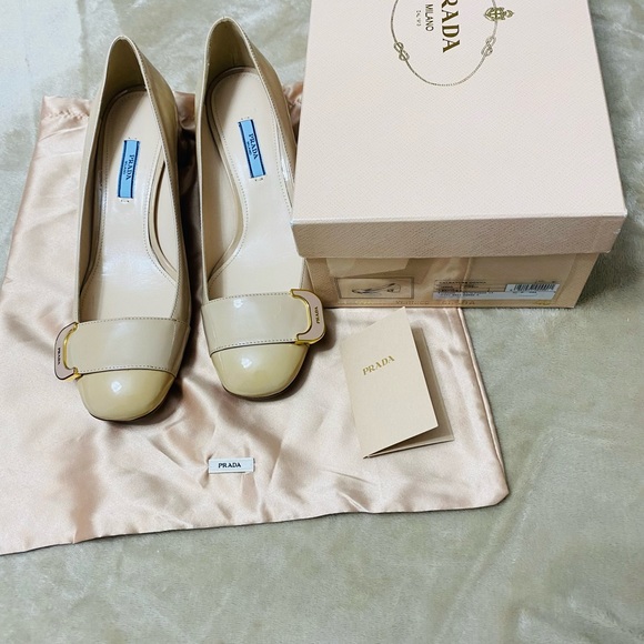 Prada shoes - Picture 9 of 13